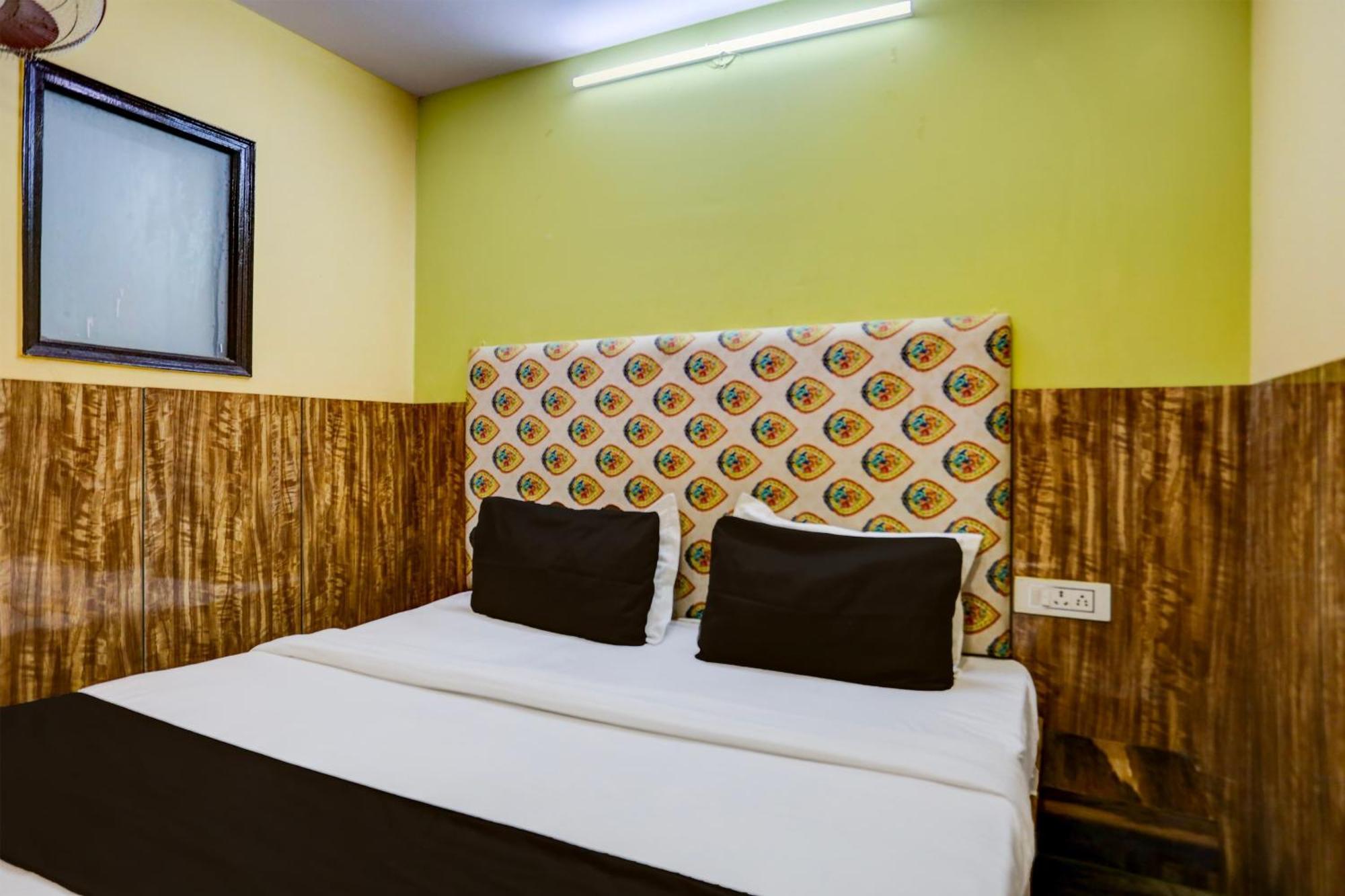 Hotel O Park View Delhi  Buitenkant foto