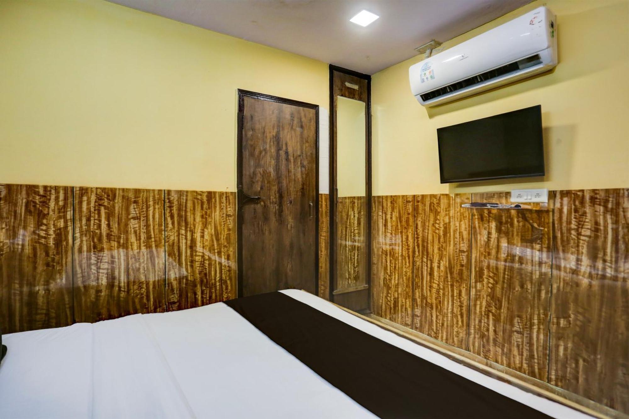 Hotel O Park View Delhi  Buitenkant foto