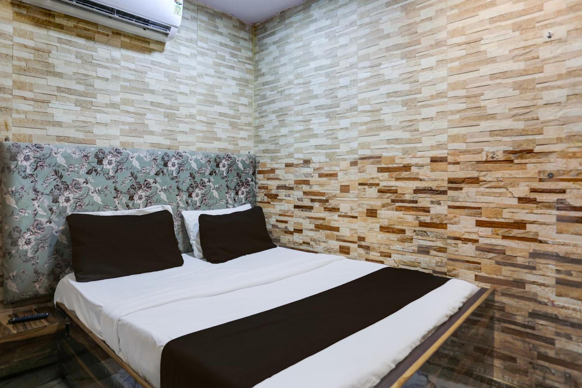 Hotel O Park View Delhi  Buitenkant foto