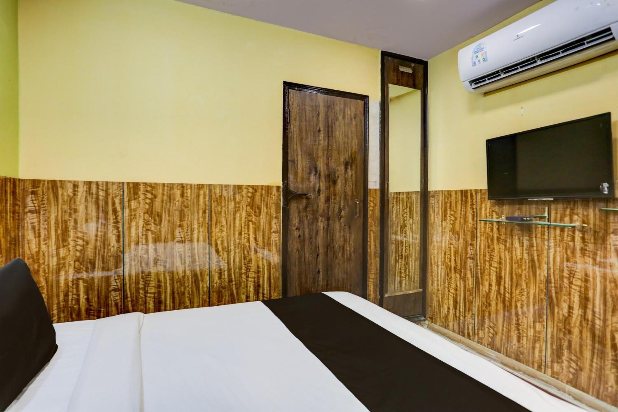Hotel O Park View Delhi  Buitenkant foto