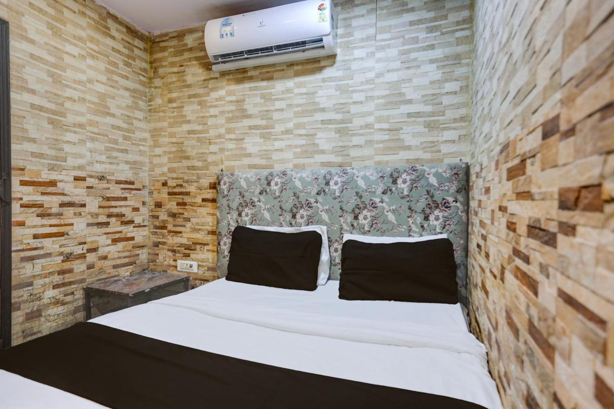Hotel O Park View Delhi  Buitenkant foto