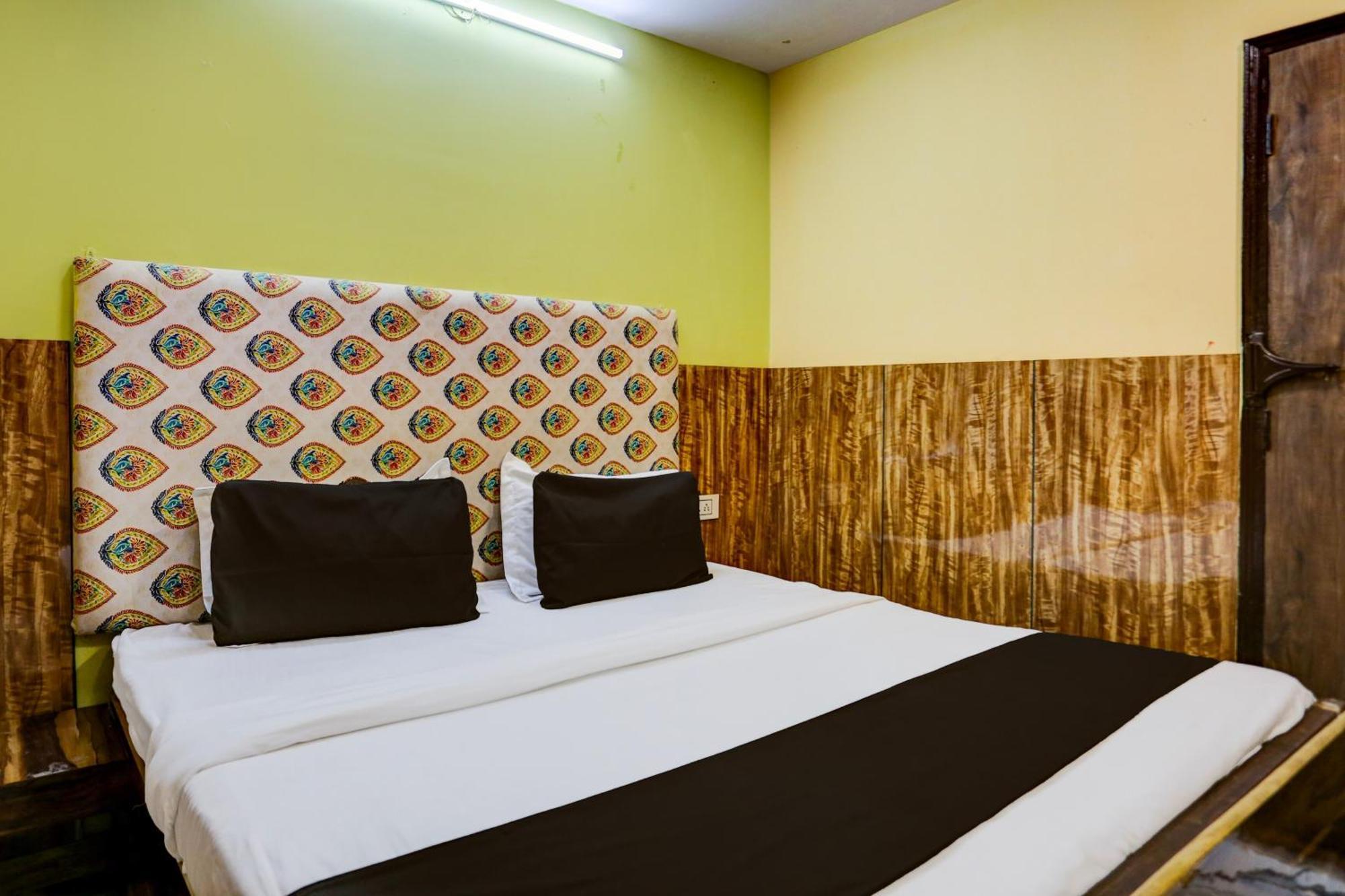 Hotel O Park View Delhi  Buitenkant foto